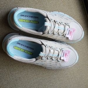 Women's sneakers